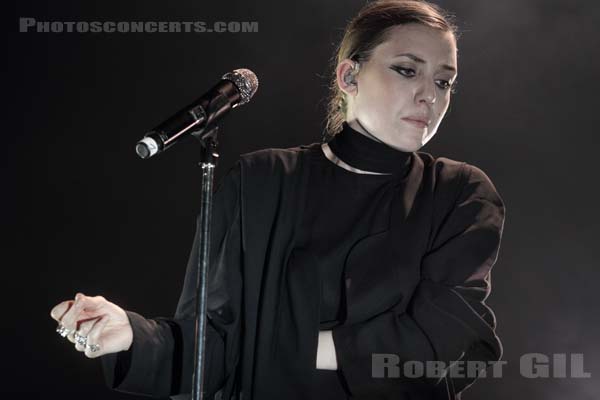 LYKKE LI - 2011-06-23 - PARIS - La Cigale - 